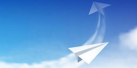 Как да направите хартиен самолет: 12 диаграми стъпка по стъпка